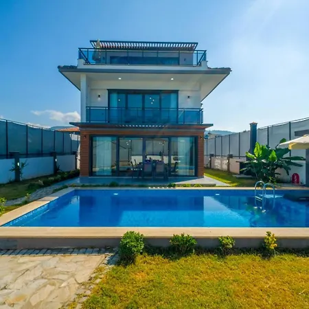 Almira Muhafazakar - Villa Fethiye