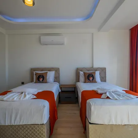 Villa Almira Muhafazakar - *